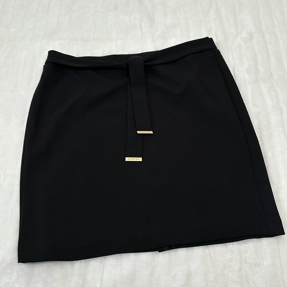 Anne Klein Black Midi Skirt with Waist Tie